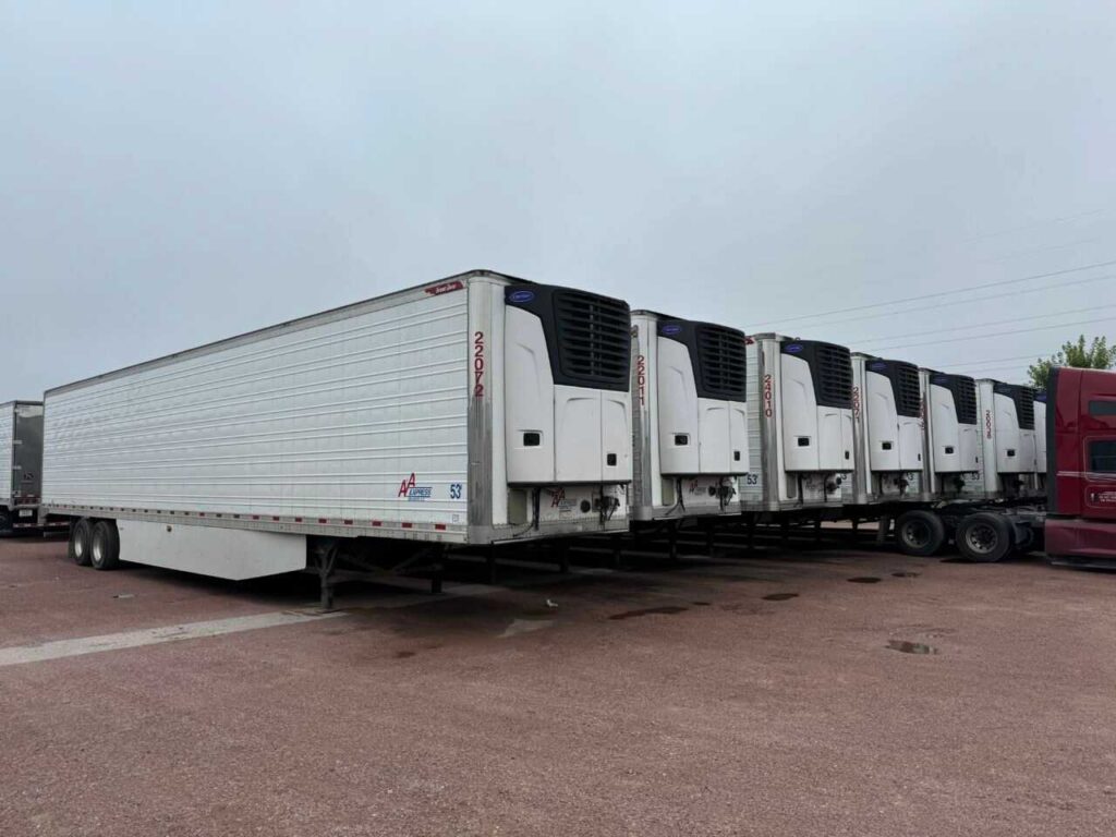 Late Model Refrigerated Trailers