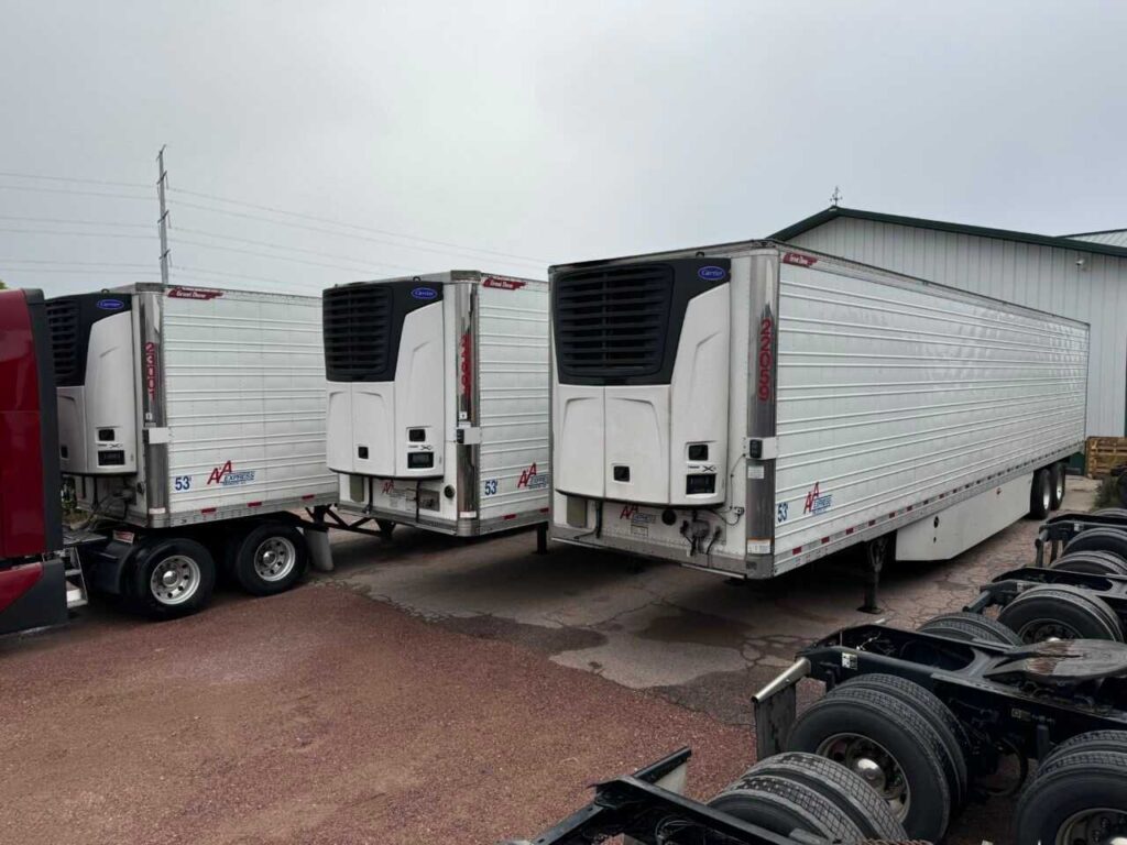 Late Model Refrigerated Trailers