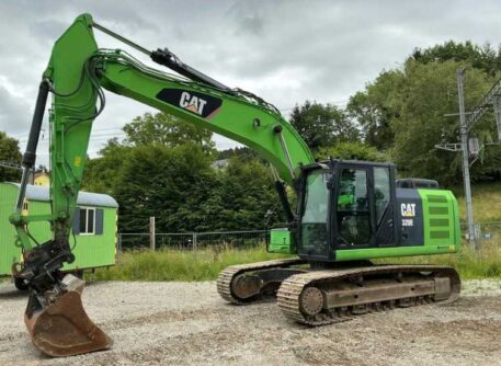 Contractor & Earthmoving Machinery